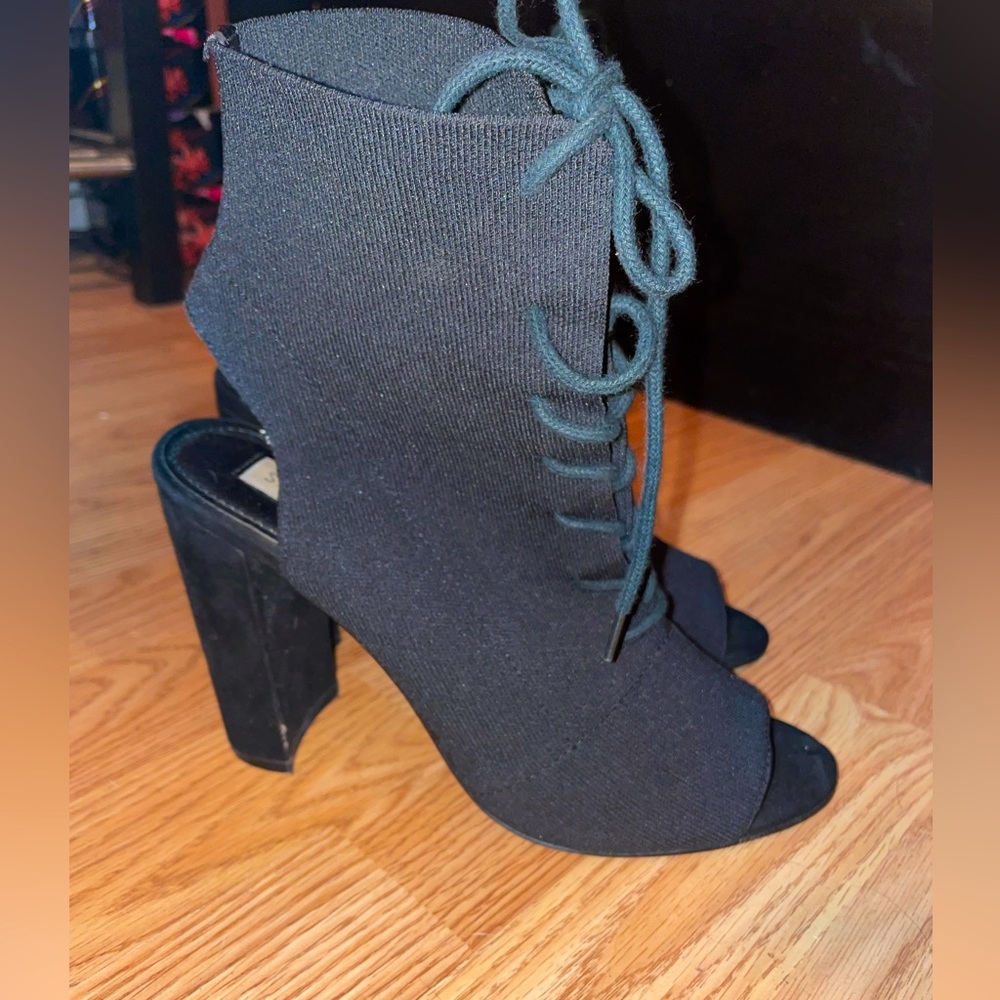 Steve madden laced up heels